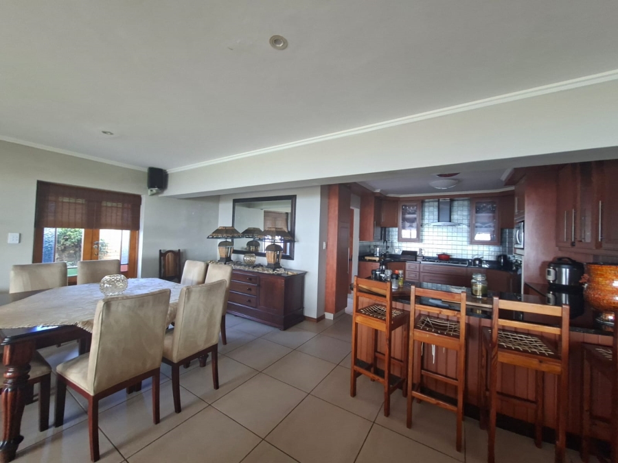 6 Bedroom Property for Sale in Da Nova Western Cape